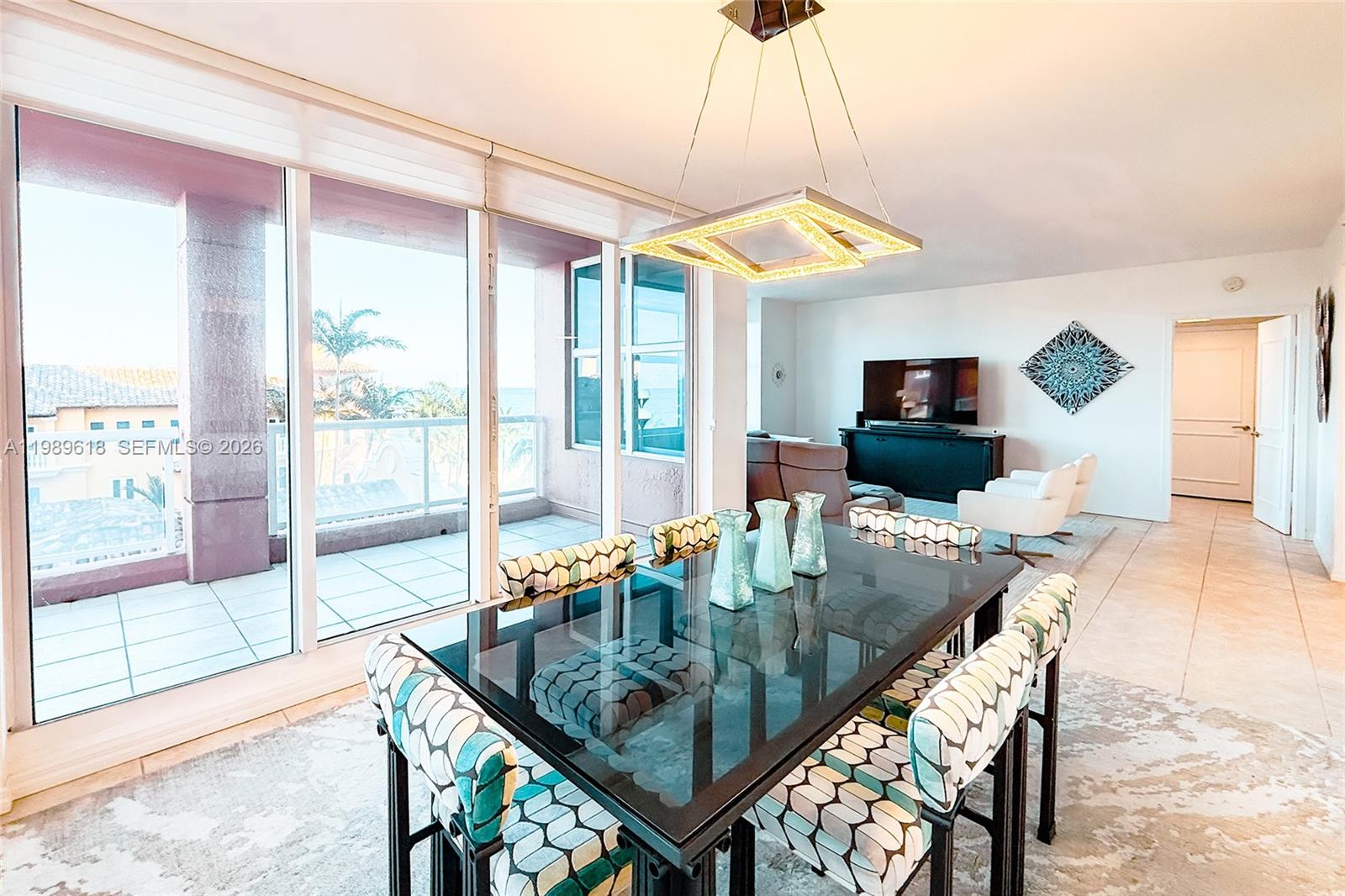 PALMS TOWER ONE CONDO - Residential