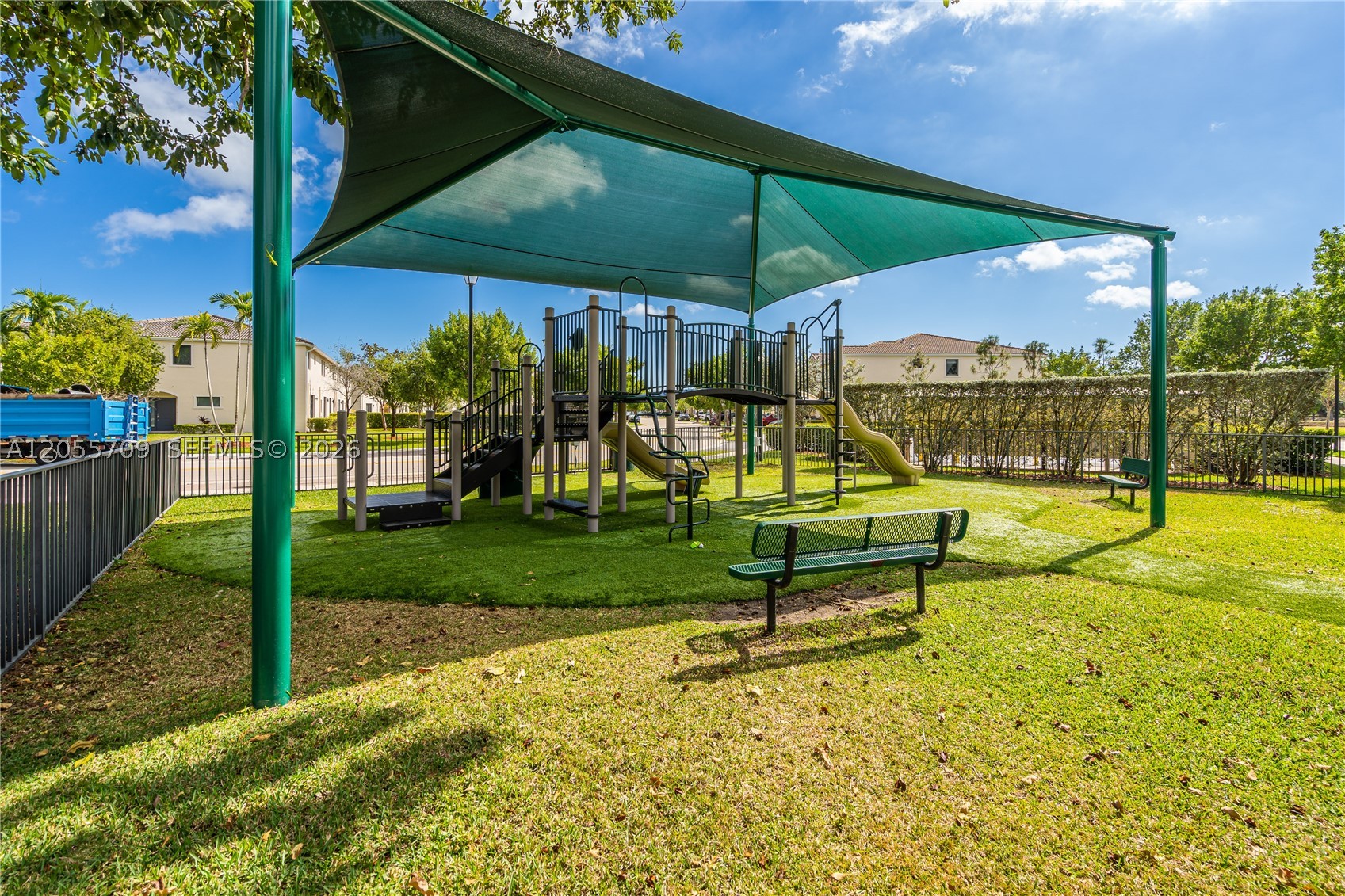 CHAMPION LAKES - Residential Lease
