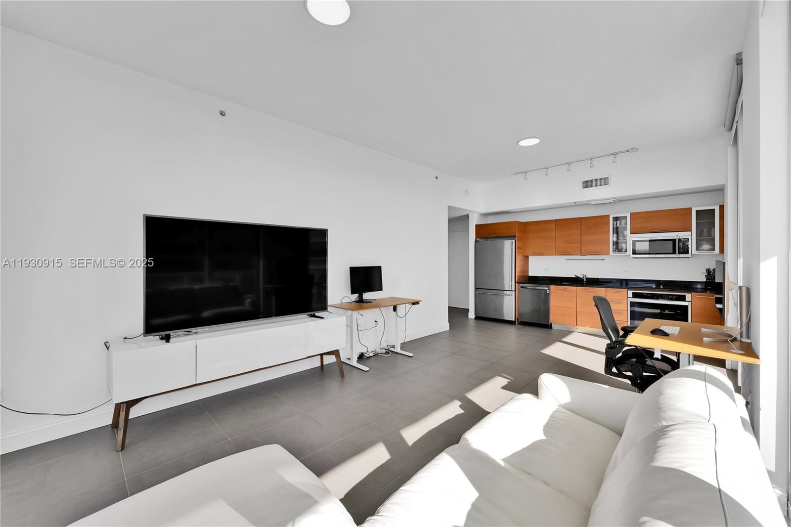 TWO MIDTOWN MIAMI CONDO - Residential