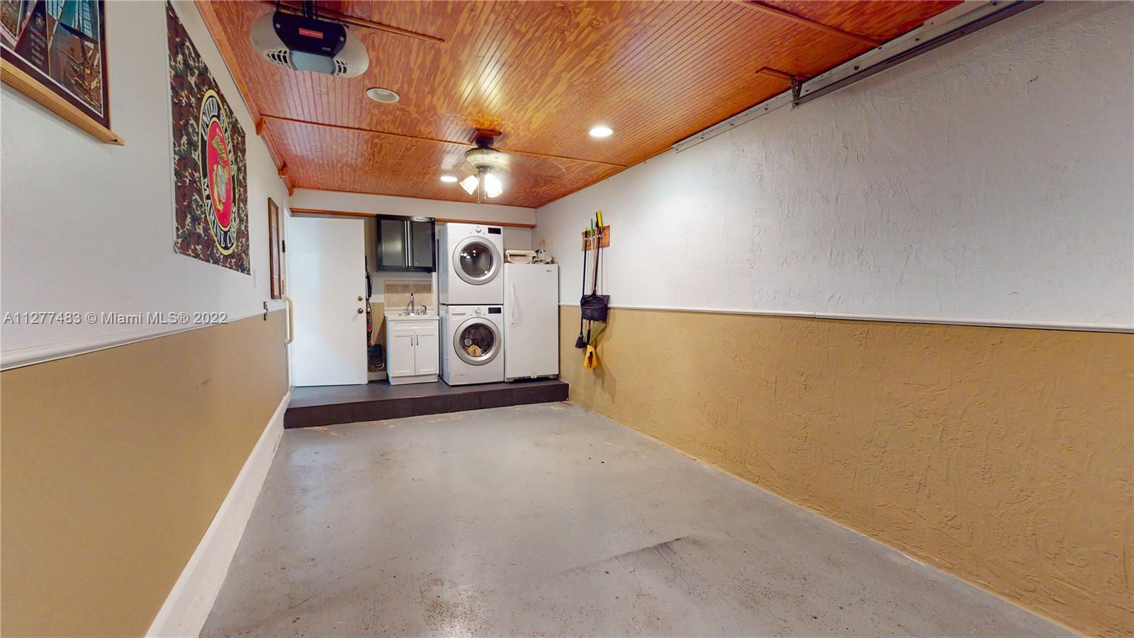 WESTWIND LAKES SEC 6 - Residential