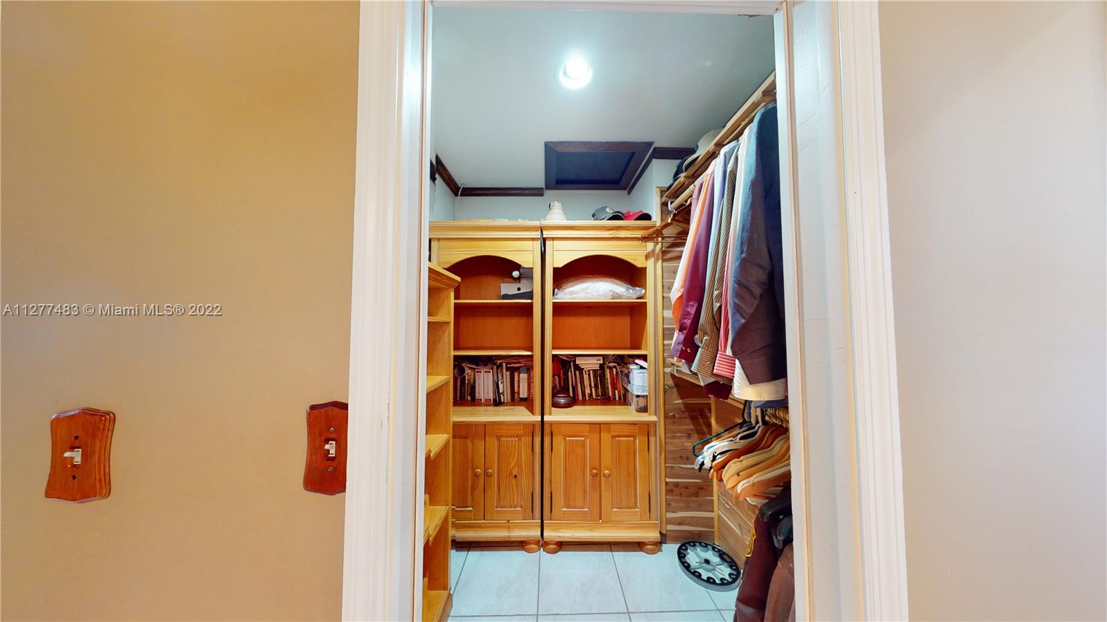 WESTWIND LAKES SEC 6 - Residential