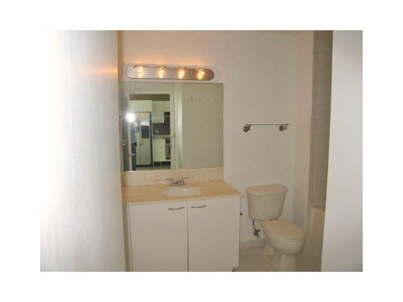 THE LOFT DOWNTOWN II COND - Residential Lease