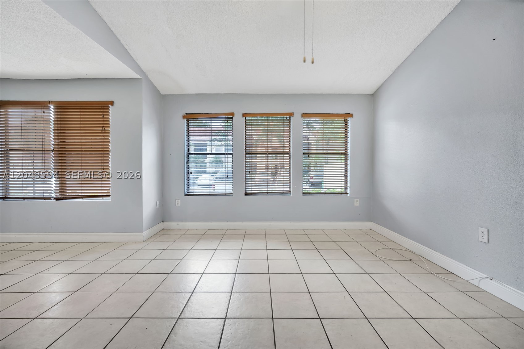 BISCAYNE BEACH CLUB CONDO - Residential Lease