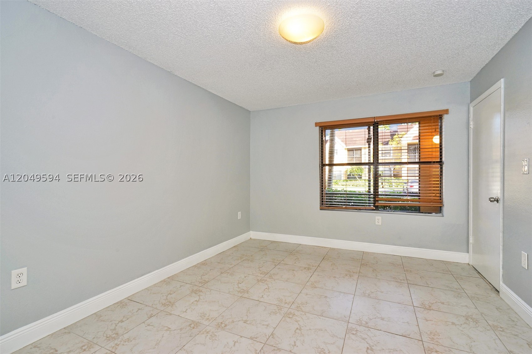 BISCAYNE BEACH CLUB CONDO - Residential Lease