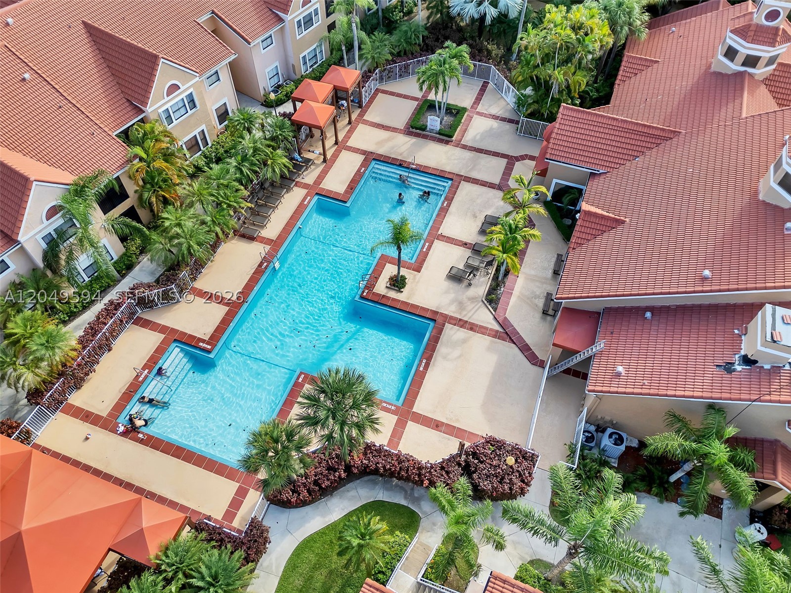 BISCAYNE BEACH CLUB CONDO - Residential Lease
