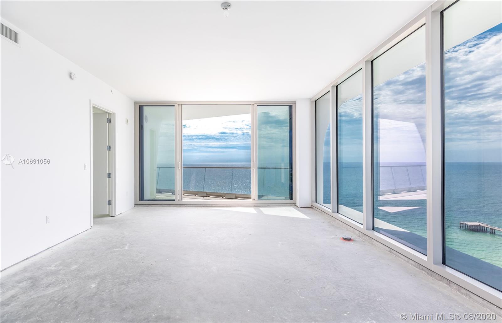 JADE SIGNATURE CONDO - Residential