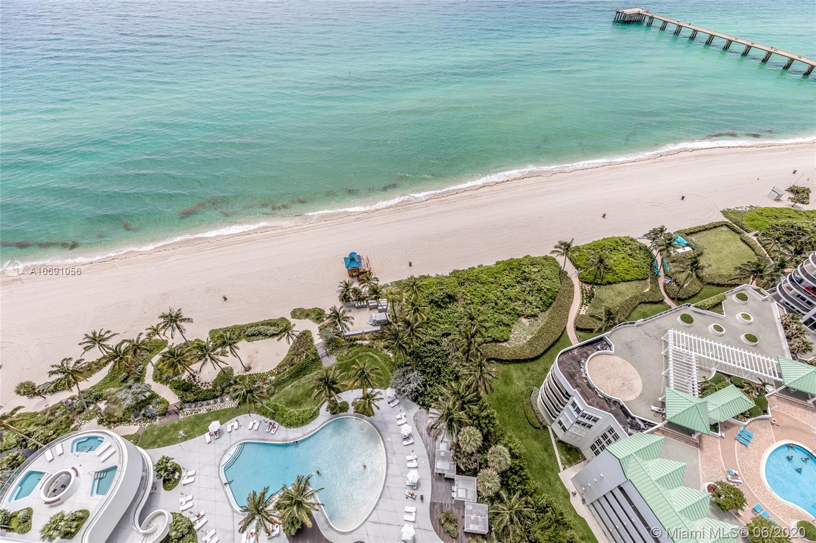 JADE SIGNATURE CONDO - Residential