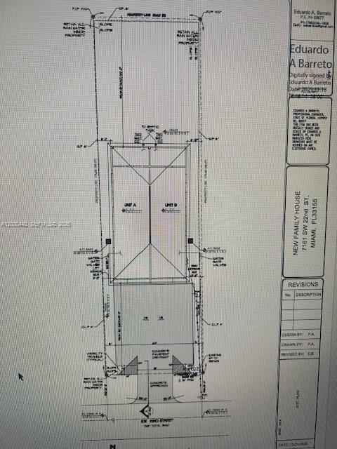 LOCATION, LOCATION. 8750 SQ. FT LOT WITH GUTTERED HOUSE 3X1, 888 SQ. FT, NO LIENS NO VIOLATION, OWNER WORKING TO GET APROVAL TO BUILT A MASSIVE 4900 SQ. FT DUPLEX, BUYER CAN CONTINUE THE PROCESS O START NEW. PLANS AVAILABLE TO SERIOUS BUYER.