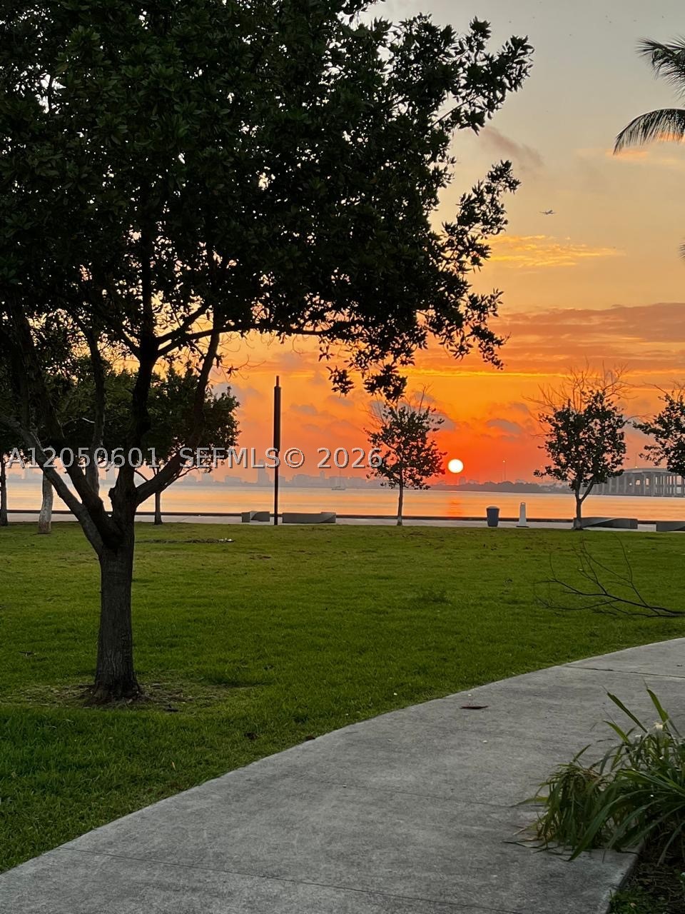 POINT BAY NORTH CONDO - Residential Lease