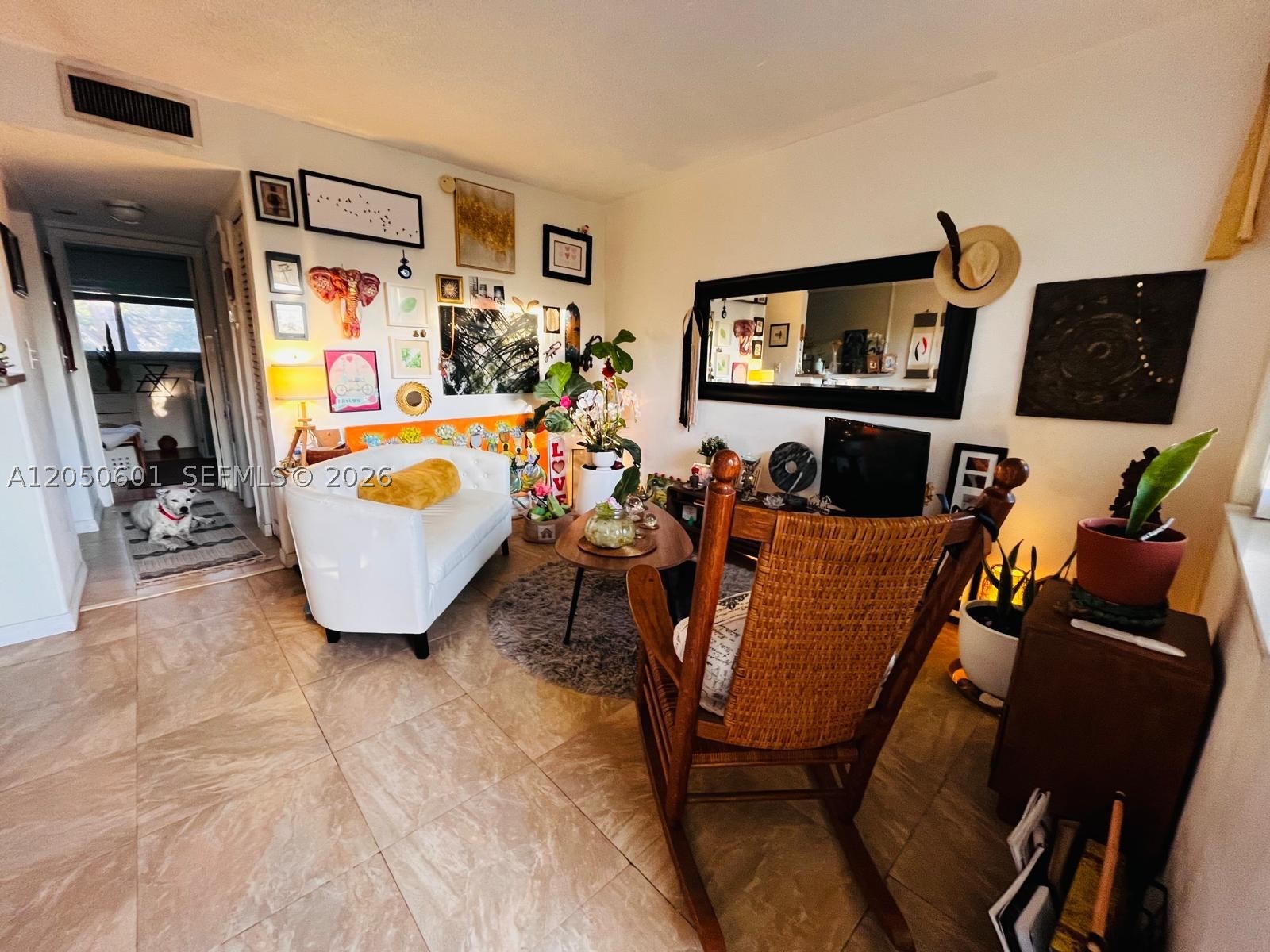 POINT BAY NORTH CONDO - Residential Lease