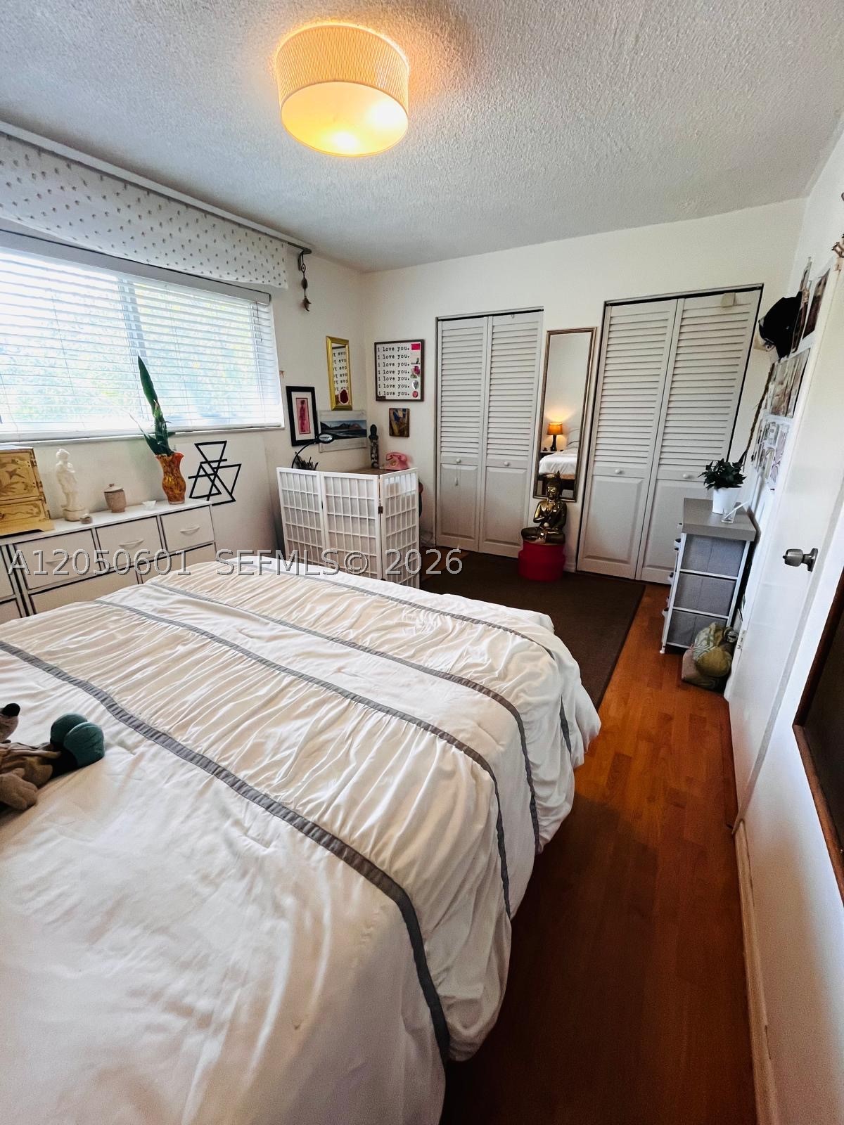 POINT BAY NORTH CONDO - Residential Lease