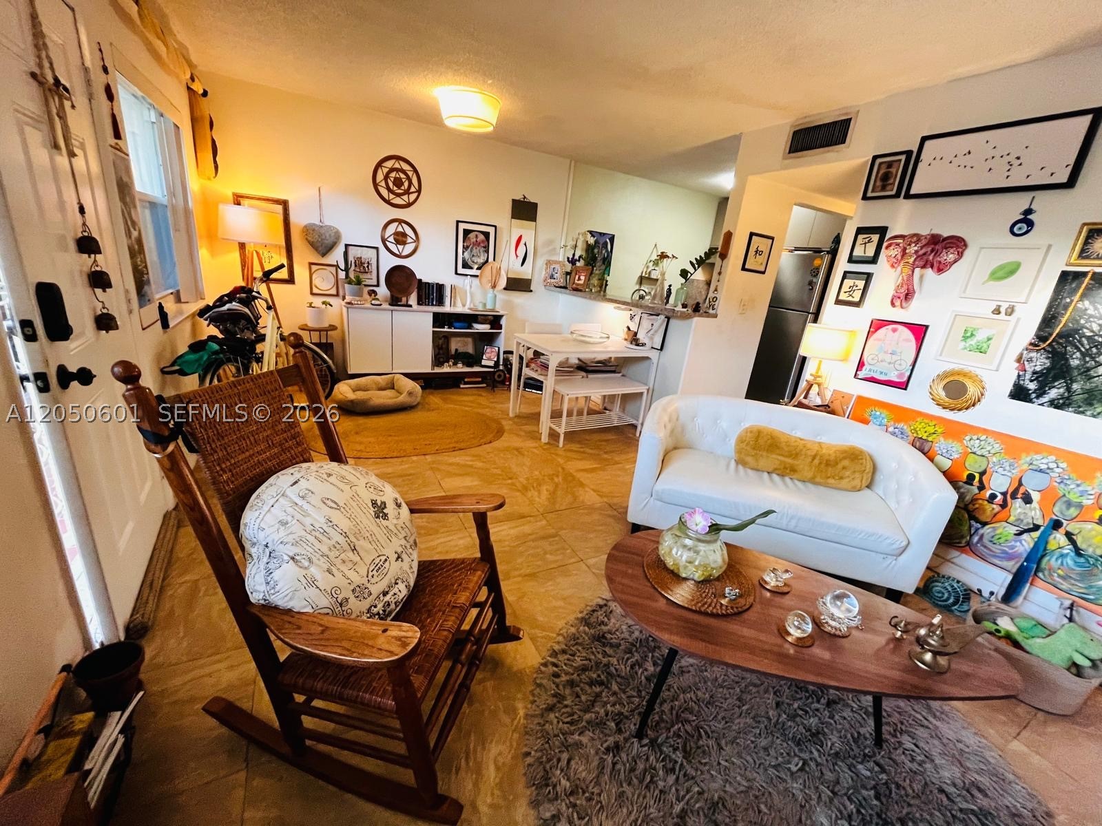 POINT BAY NORTH CONDO - Residential Lease