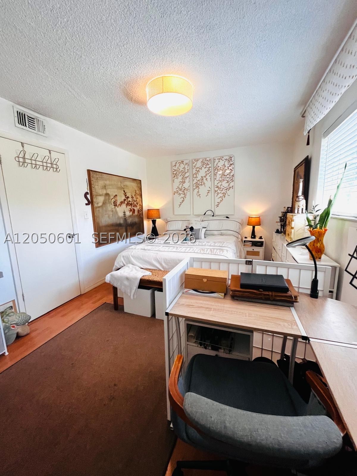 POINT BAY NORTH CONDO - Residential Lease