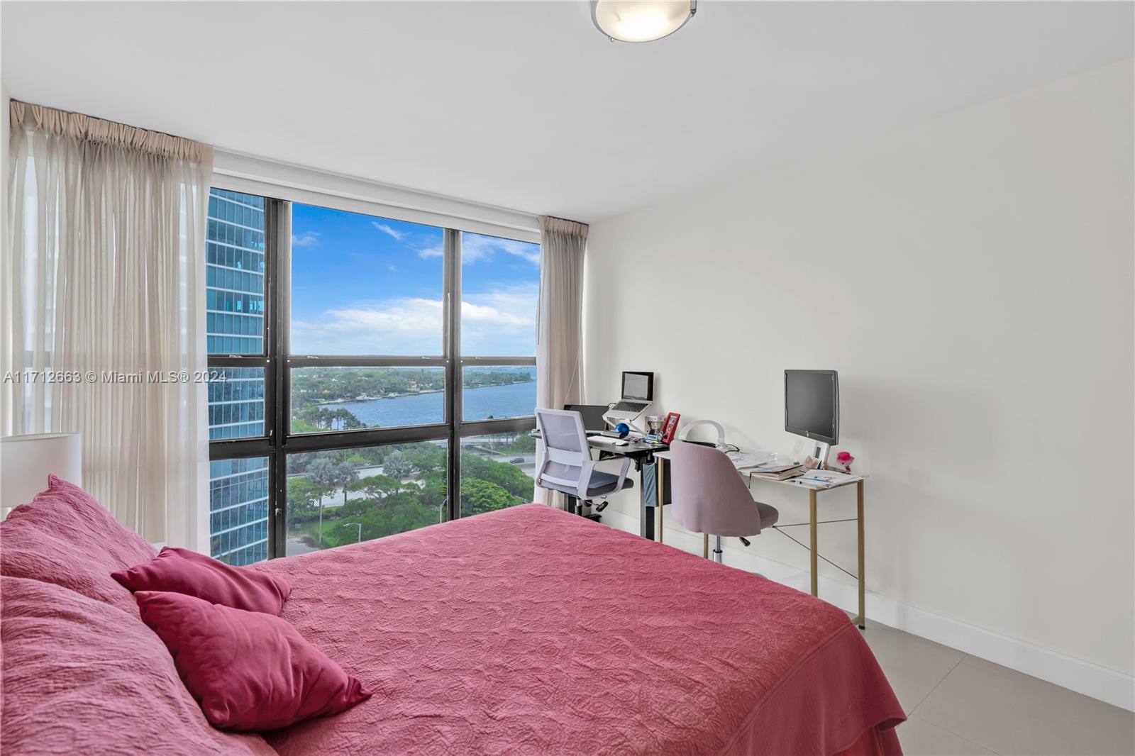 CHARTER CLUB CONDO - Residential Lease
