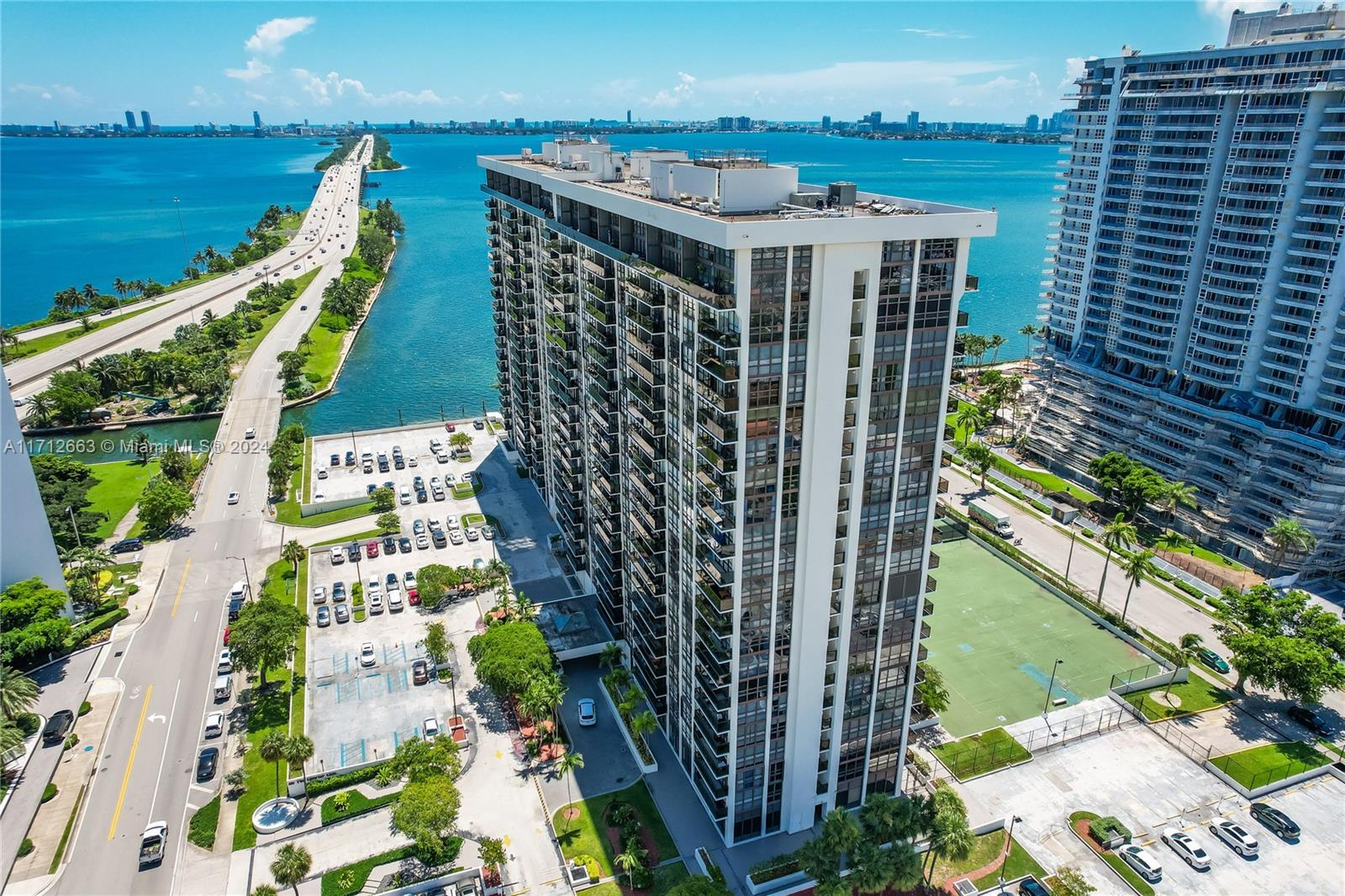 Beautifully Updated 2-Bed, 2-Bath Condo with Stunning Water Views.
This condo features floor-to-ceiling windows, an in-unit washer/dryer, and two dedicated parking spaces. Residents enjoy an upgraded pool deck with BBQ and jacuzzi, a fully equipped gym, tennis and racquetball courts, and 24-hour security. Nestled in the sought-after Edgewater neighborhood, you're just minutes from Midtown, Wynwood, and Downtown.

Easy to show—schedule your viewing today!