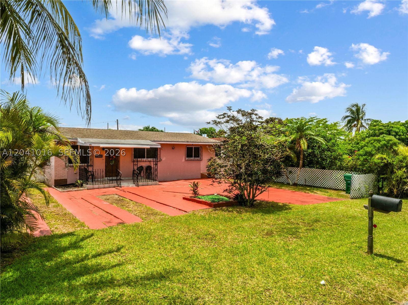 SWEETWATER GOLF COURSE TO - Residential