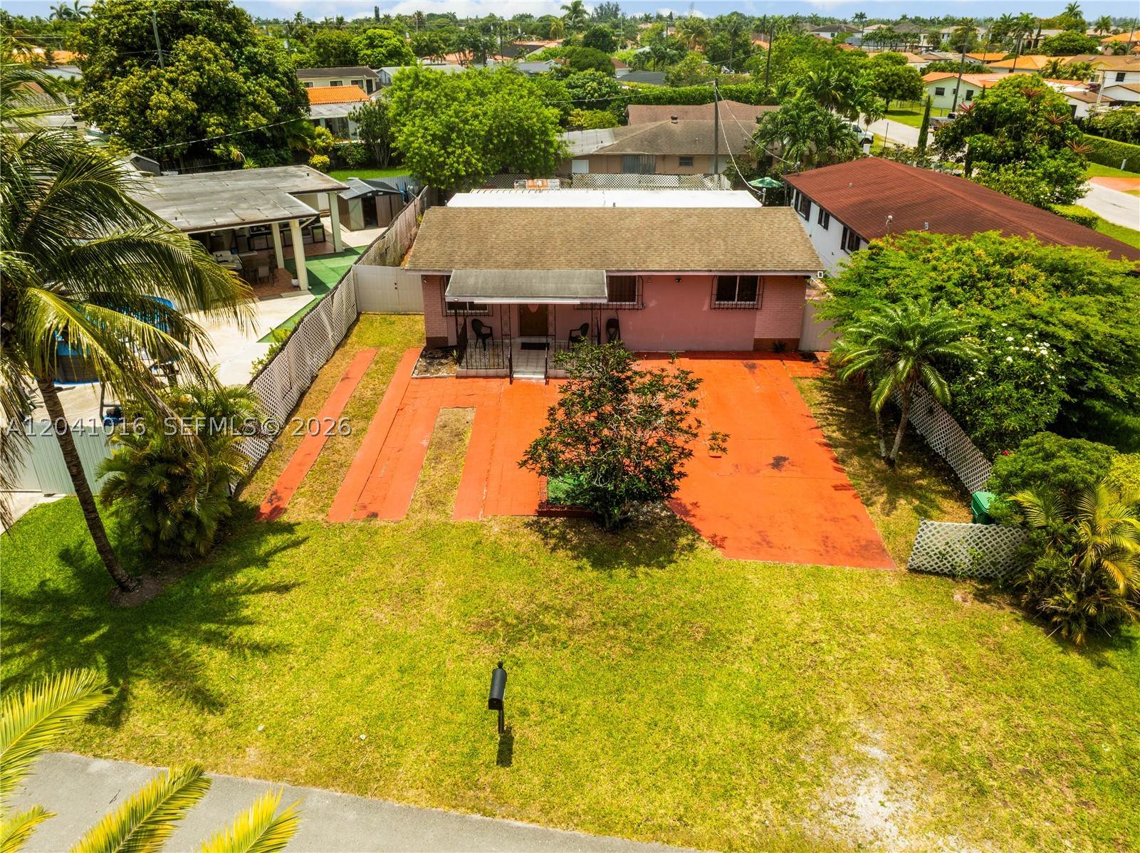 SWEETWATER GOLF COURSE TO - Residential