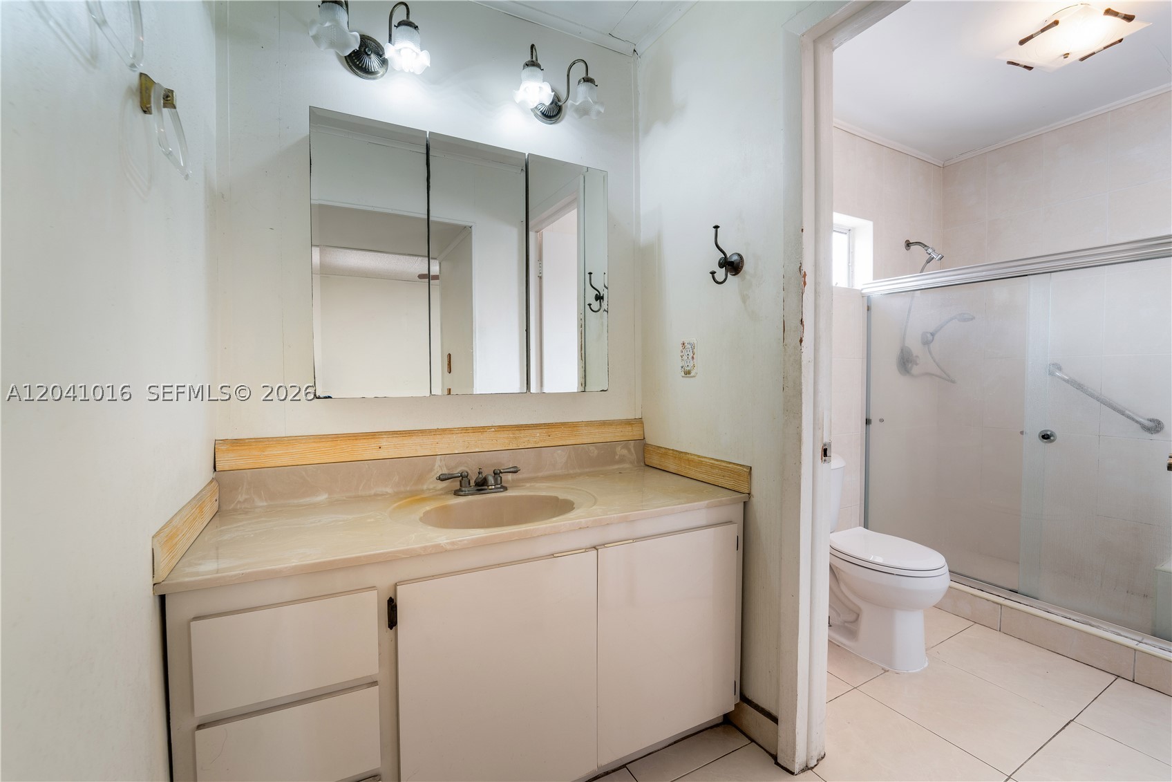 SWEETWATER GOLF COURSE TO - Residential