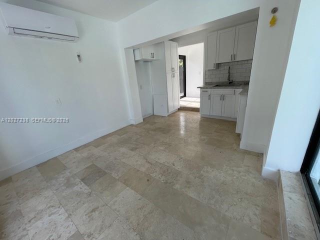 HOLLYWOOD GOLF ESTATES SE - Residential Lease