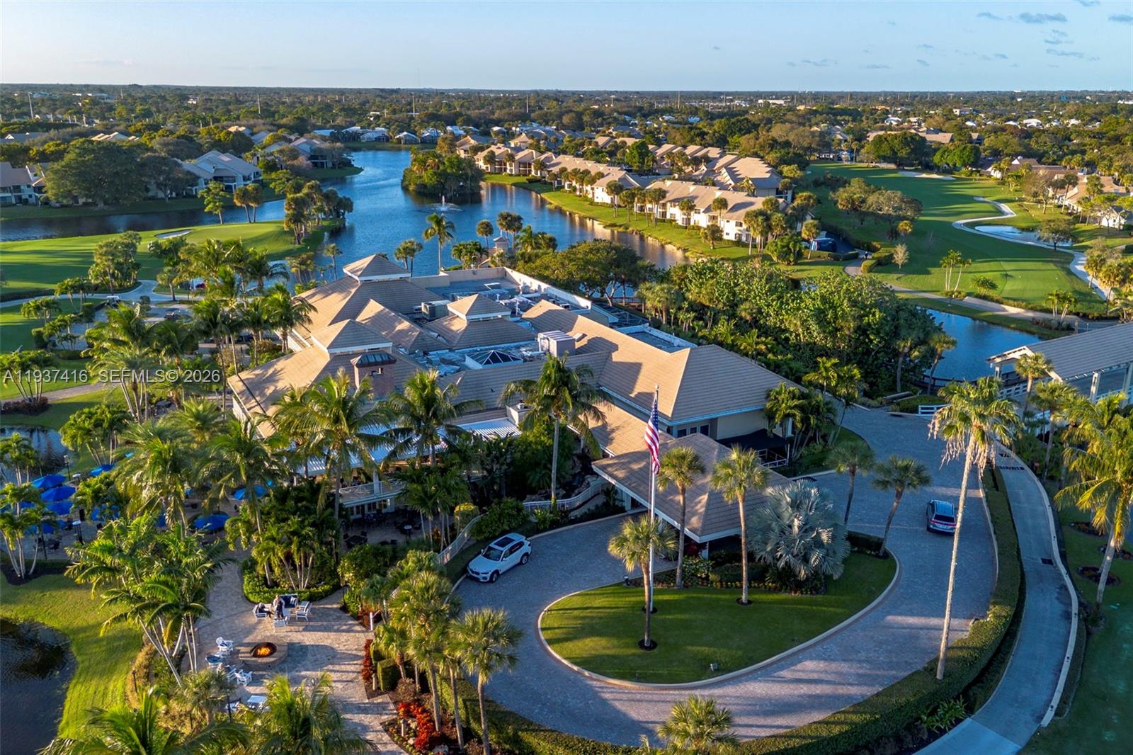 SHEARWATER AT JONATHANS L - Residential