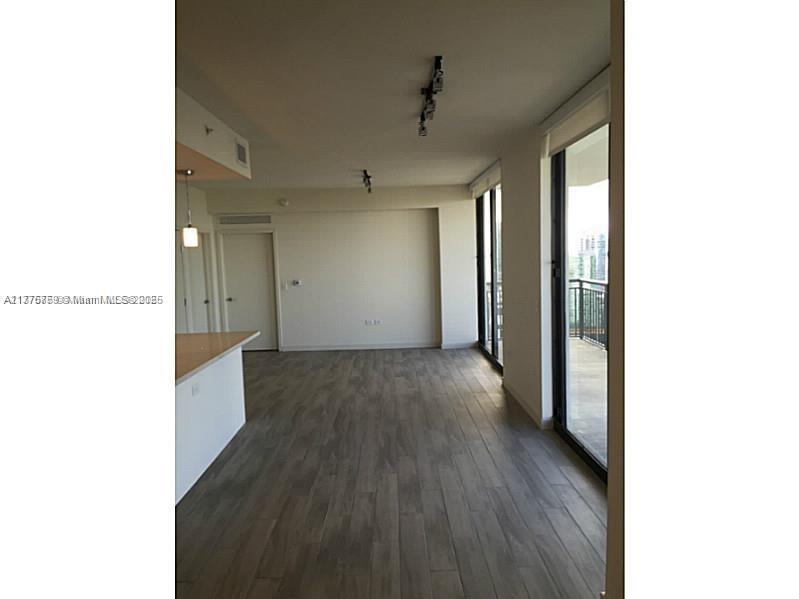 NINE AT MARY BRICKELL VILL - Residential