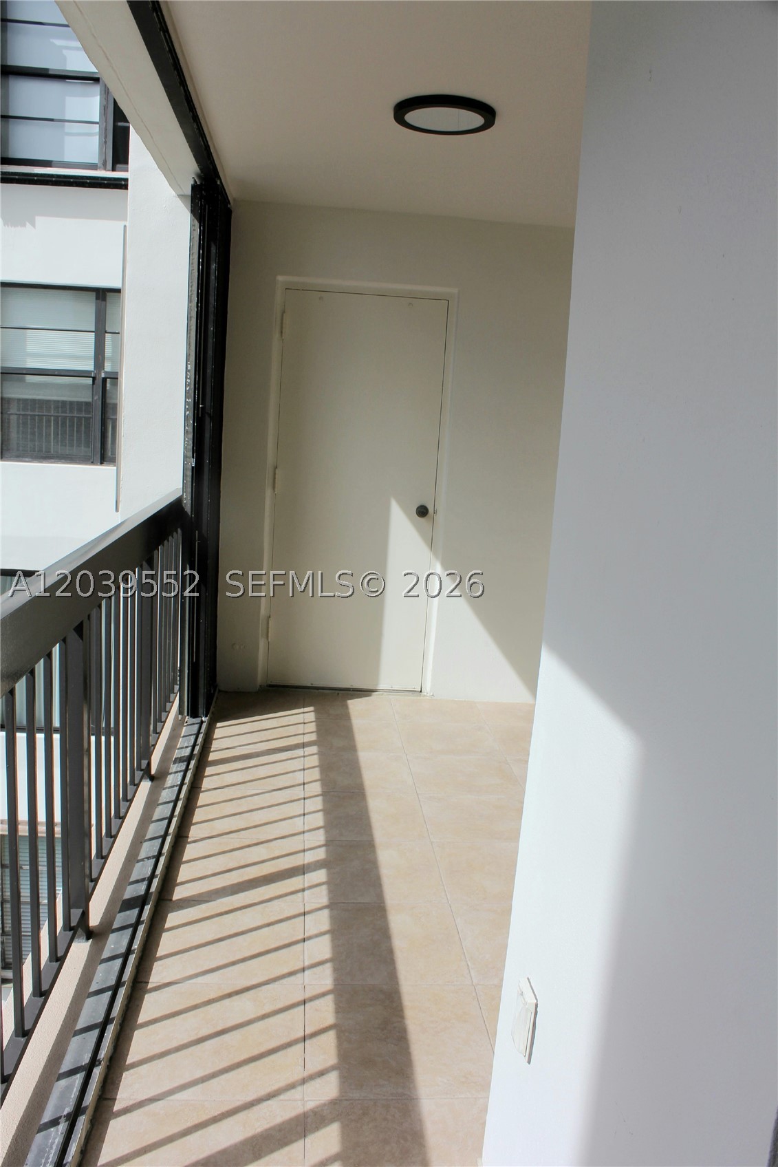 BRICKELL BAY CLUB CONDO - Residential Lease