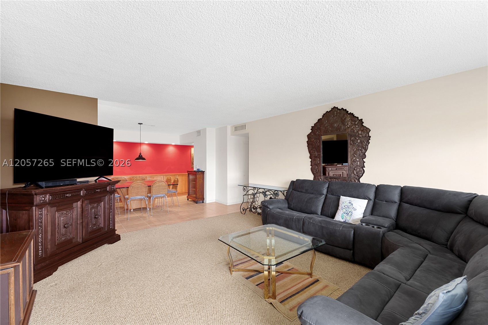 THE SHORES CONDO - Residential