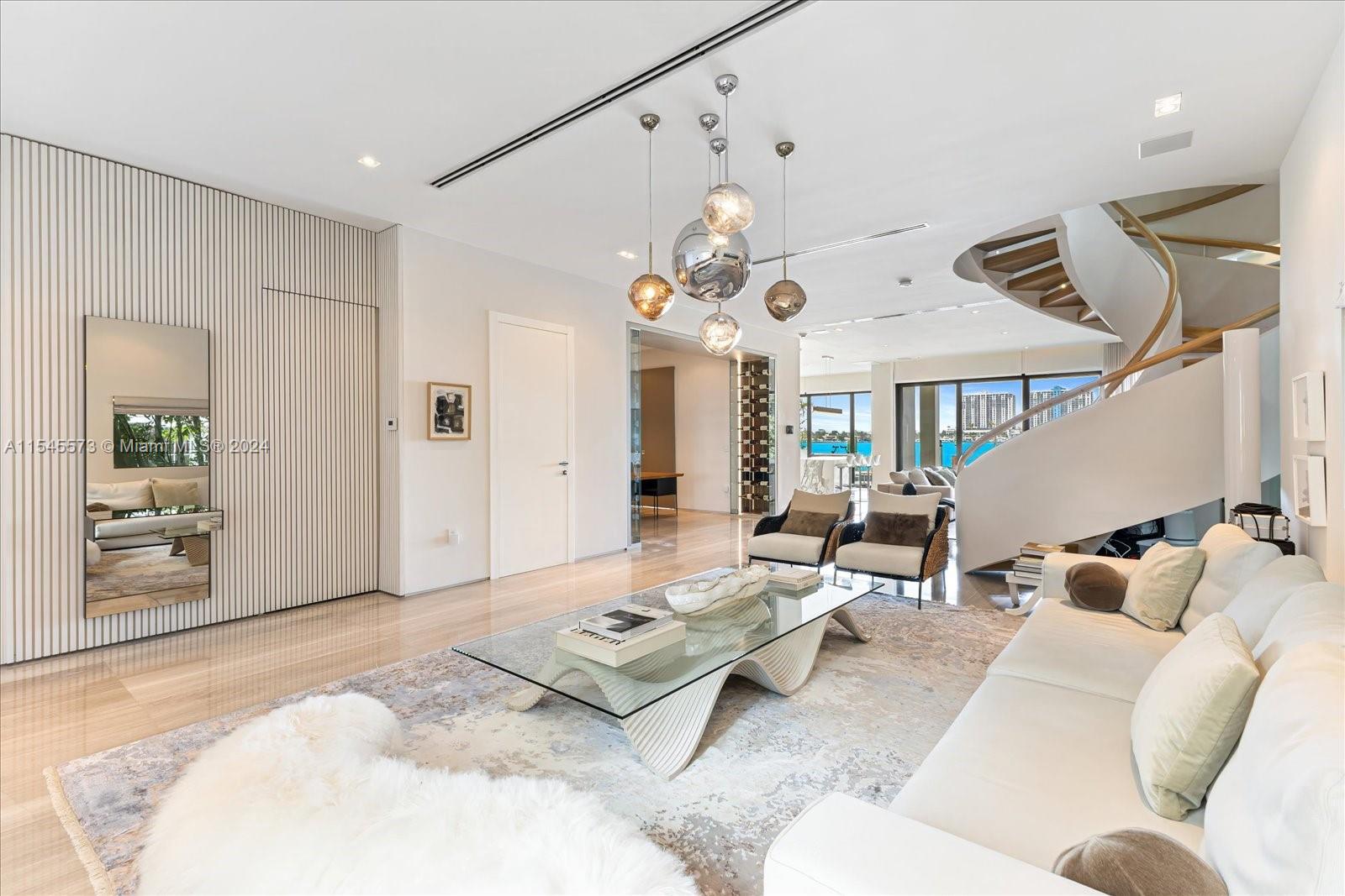 RIVO ALTO AMD - Residential