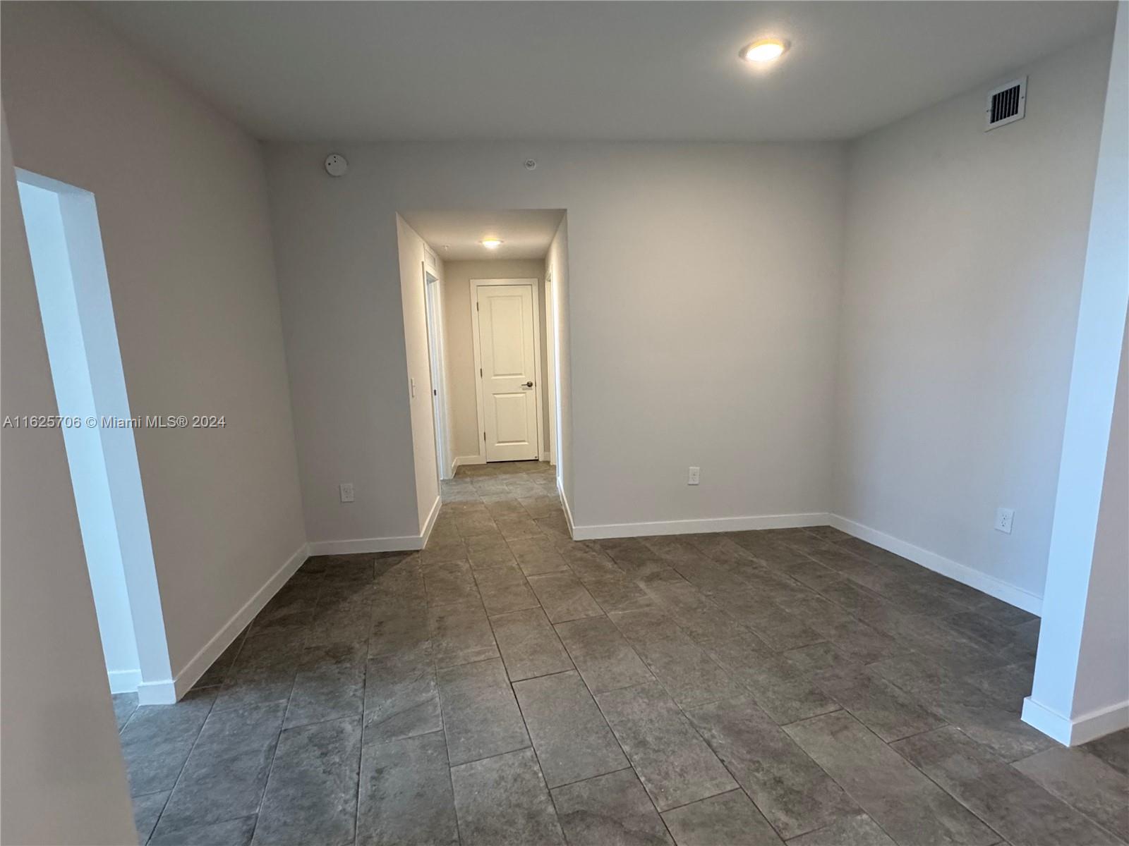 2275 W STATE ROAD 84 PLAT - Residential Lease