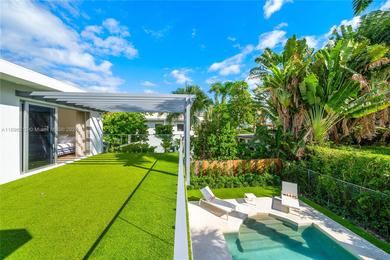 RIVO ALTO AMD - Residential