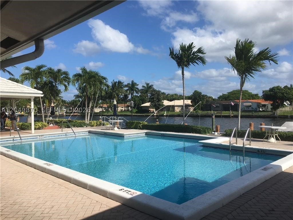 CYPRESS CLUB CONDO - Residential Lease