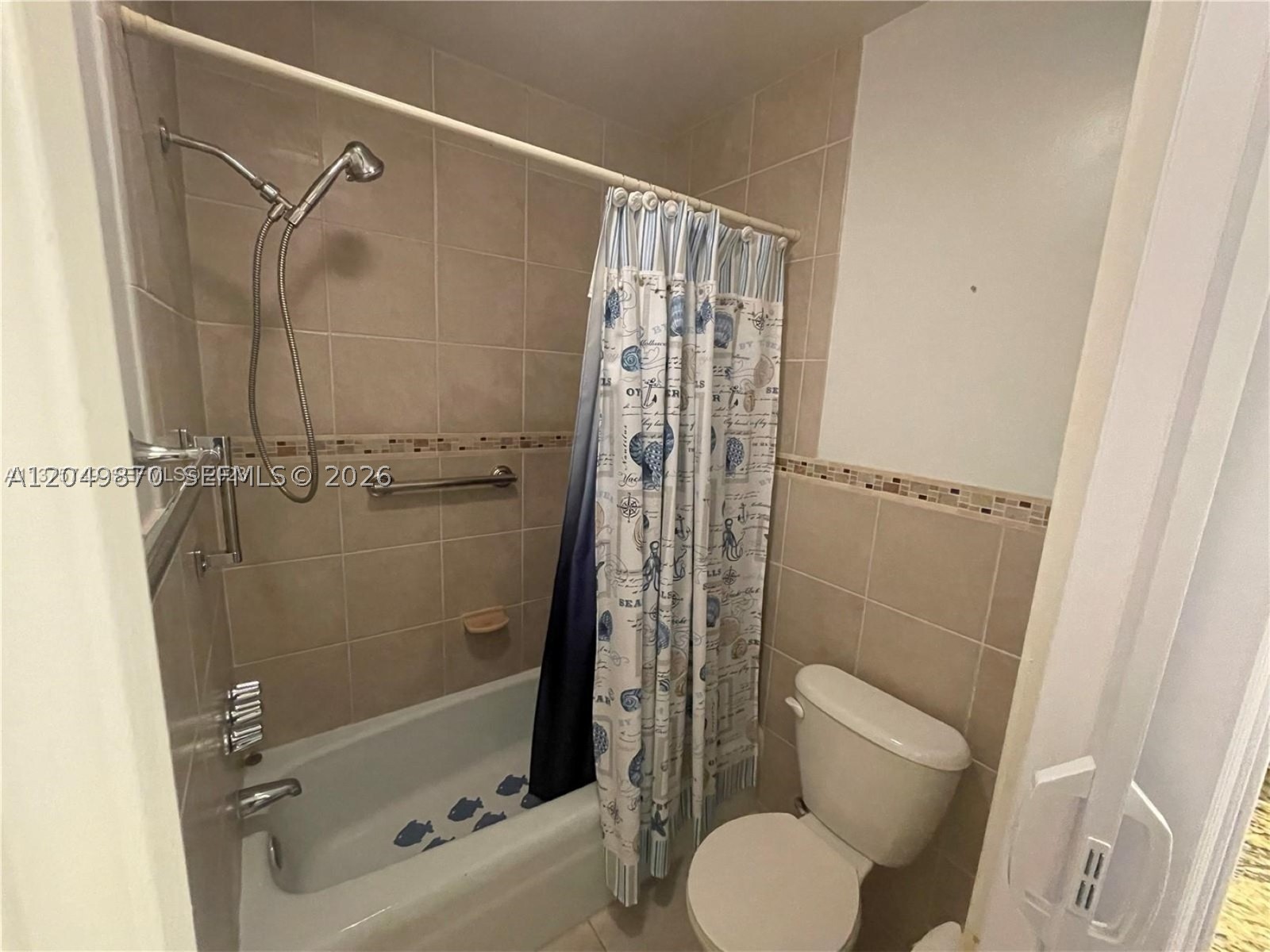 CYPRESS CLUB CONDO - Residential Lease