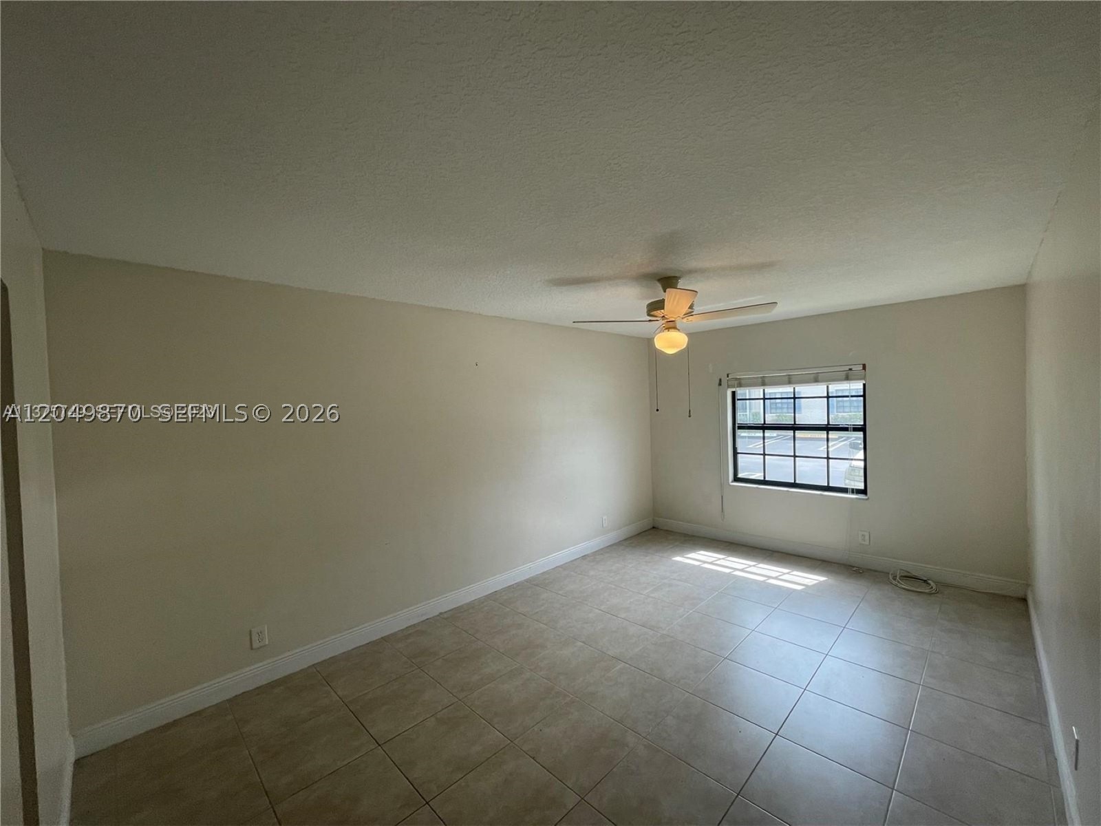 CYPRESS CLUB CONDO - Residential Lease