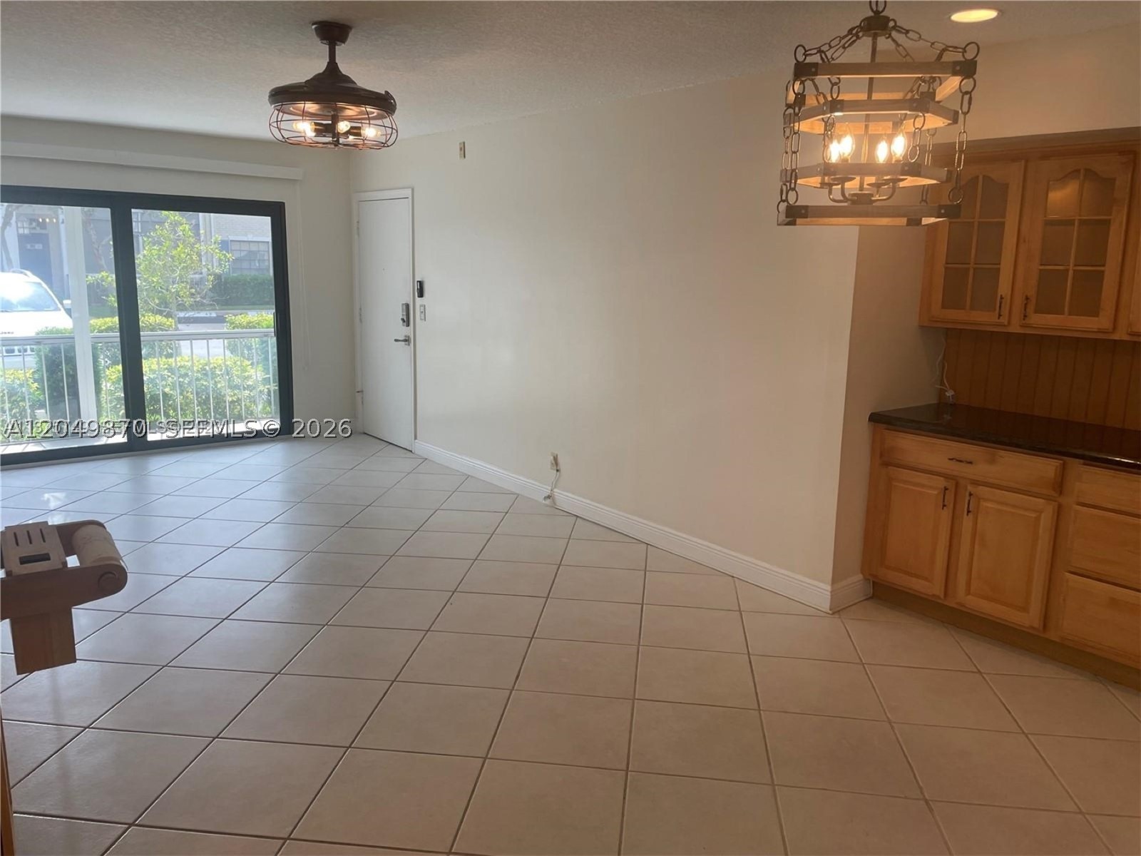 CYPRESS CLUB CONDO - Residential Lease