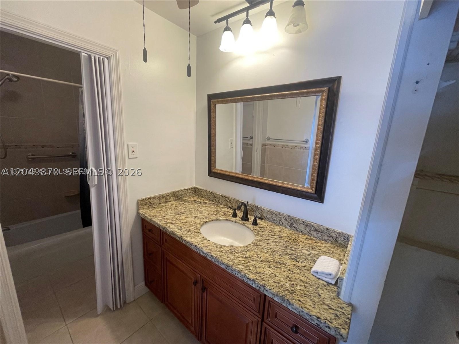 CYPRESS CLUB CONDO - Residential Lease