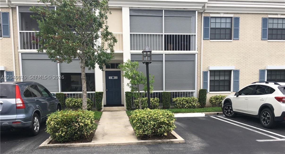 CYPRESS CLUB CONDO - Residential Lease