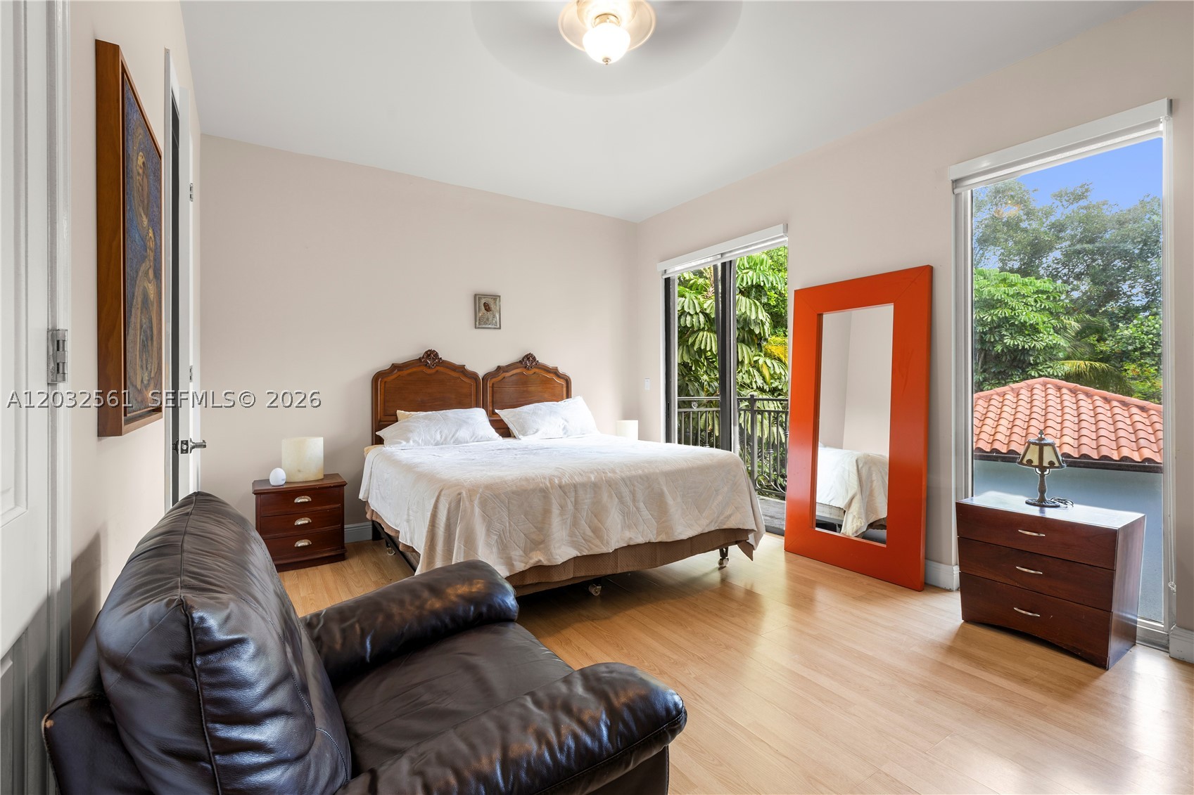 LUDLUM PLAZA - Residential