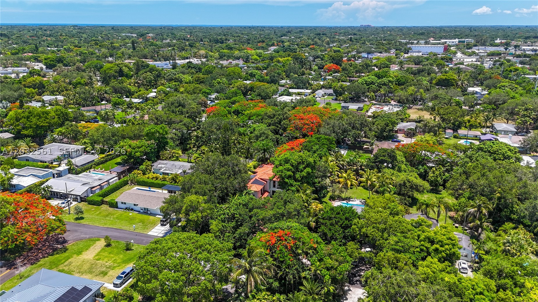 LUDLUM PLAZA - Residential