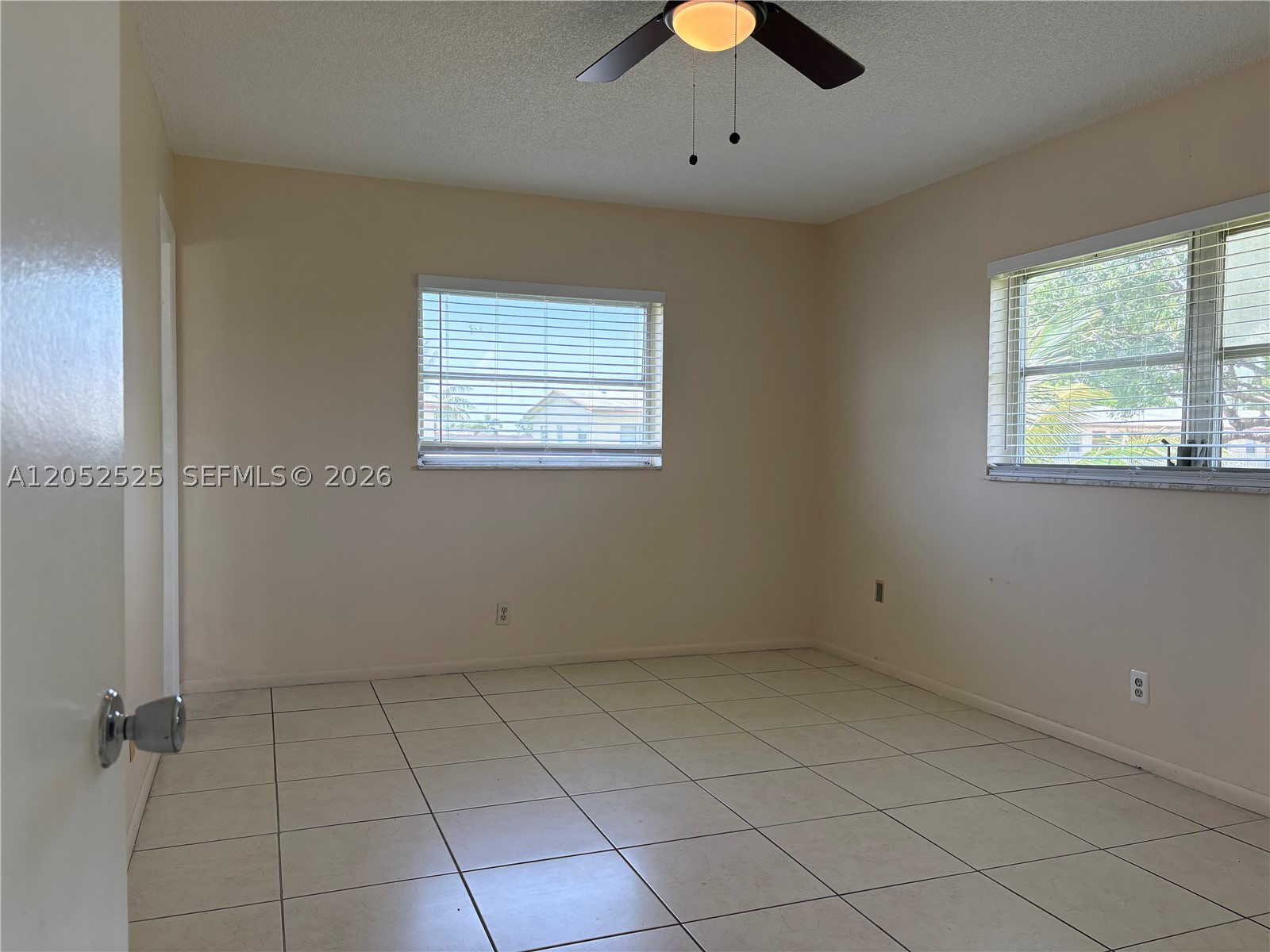 ORIOLE GARDENS 6 CONDO - Residential Lease