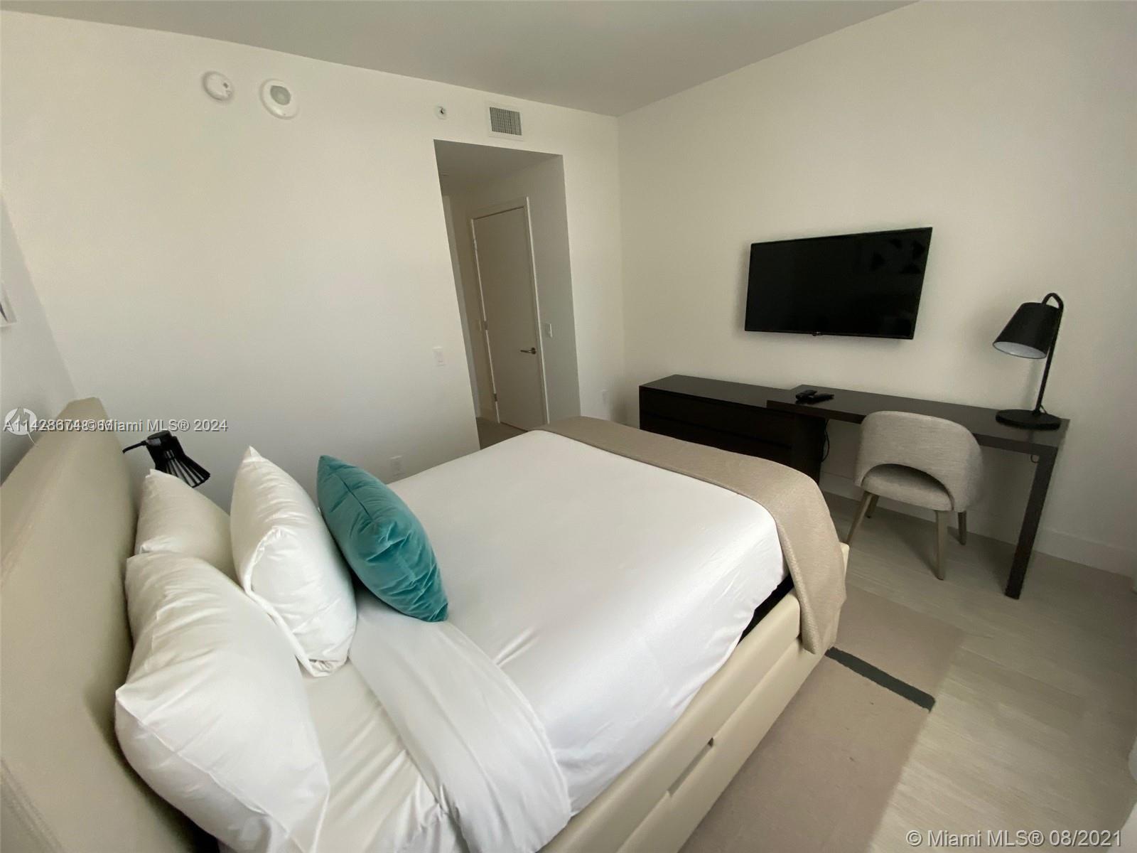 4010 SOUTH OCEAN CONDO - Residential
