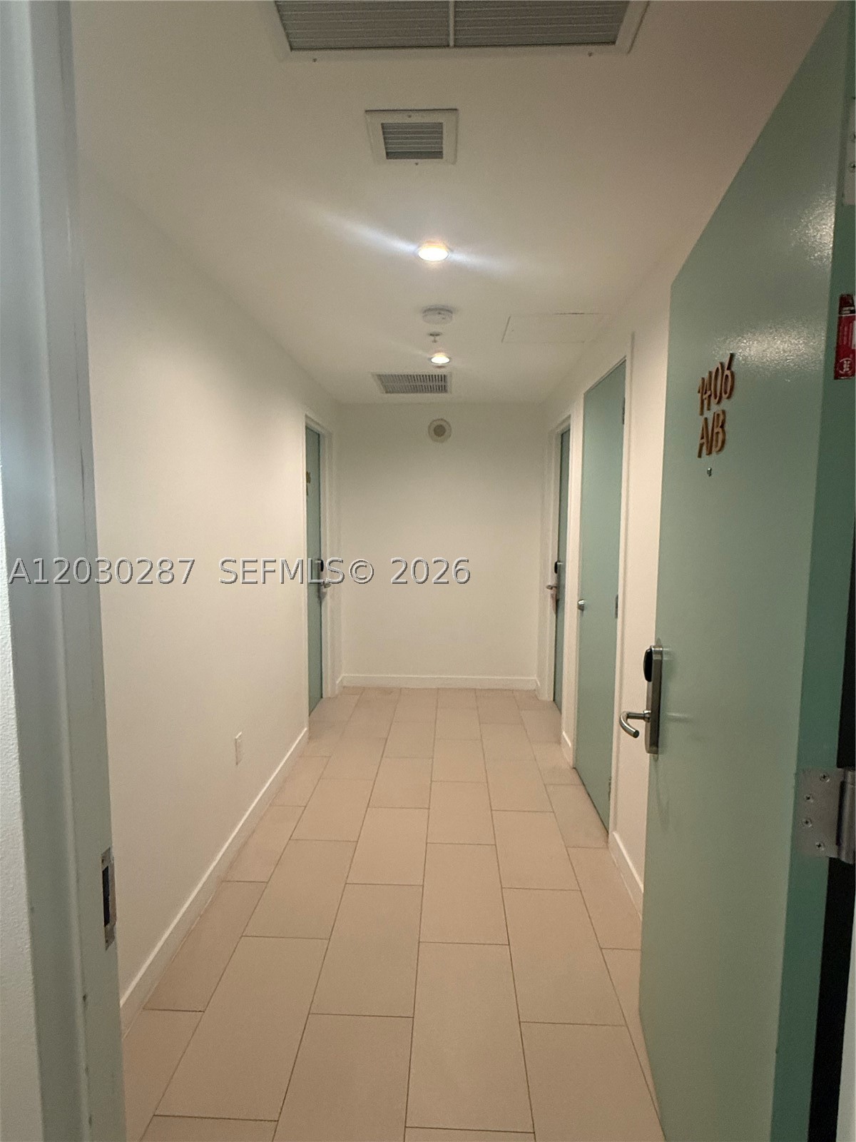 SOLE CONDO - Residential