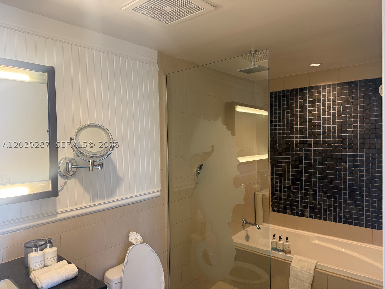 SOLE CONDO - Residential