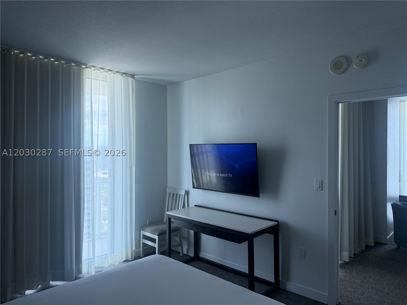 SOLE CONDO - Residential