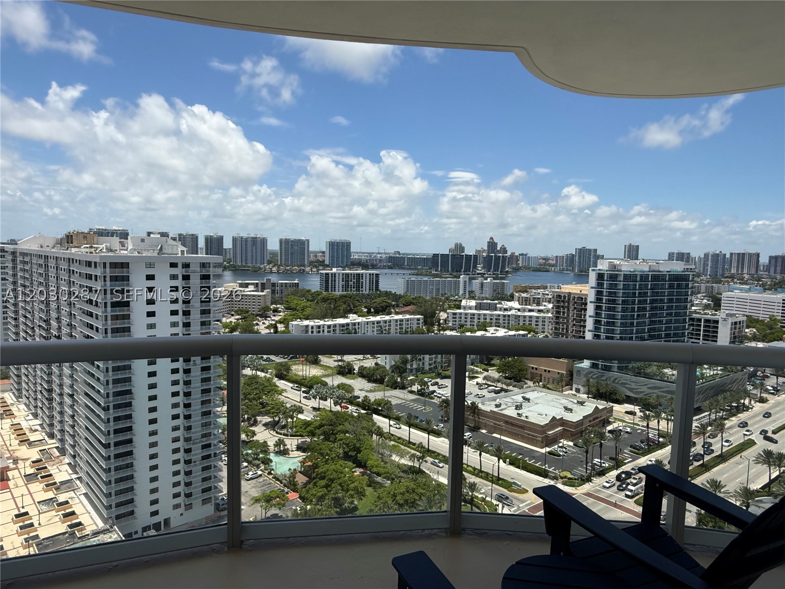 SOLE CONDO - Residential