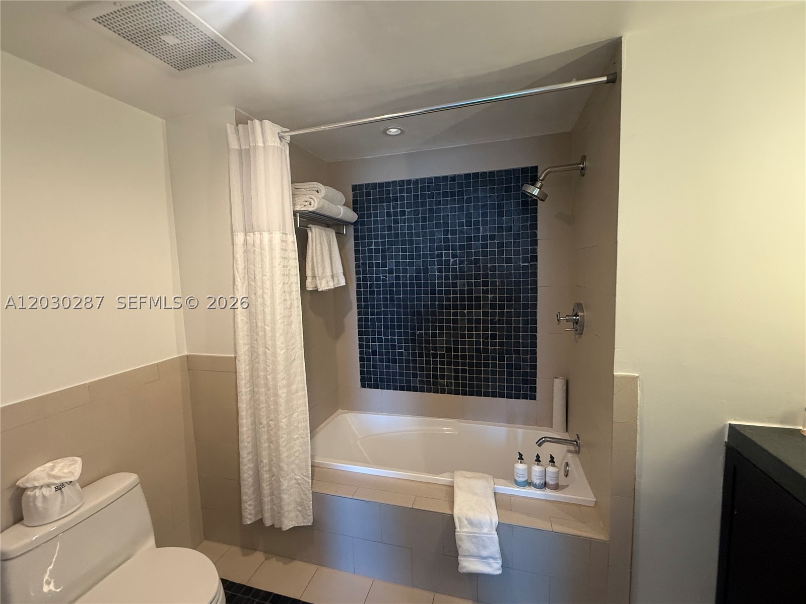 SOLE CONDO - Residential
