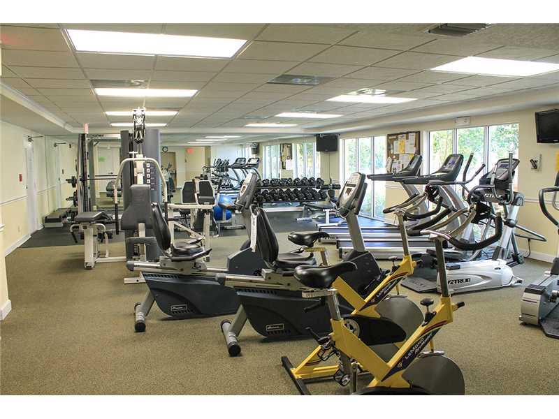 PINE CREST VILLAGE II - Residential Lease
