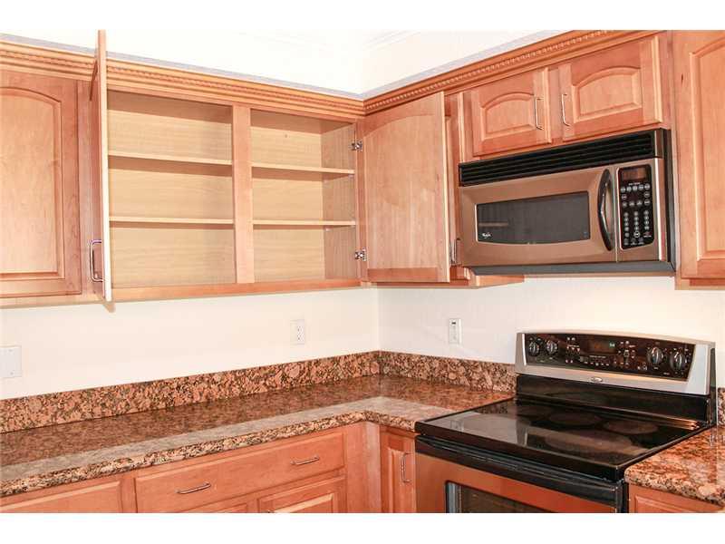PINE CREST VILLAGE II - Residential Lease