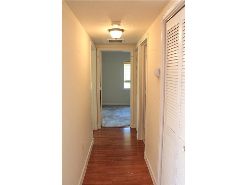 PINE CREST VILLAGE II - Residential Lease