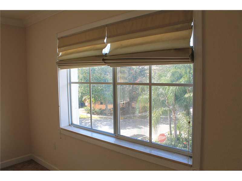 PINE CREST VILLAGE II - Residential Lease