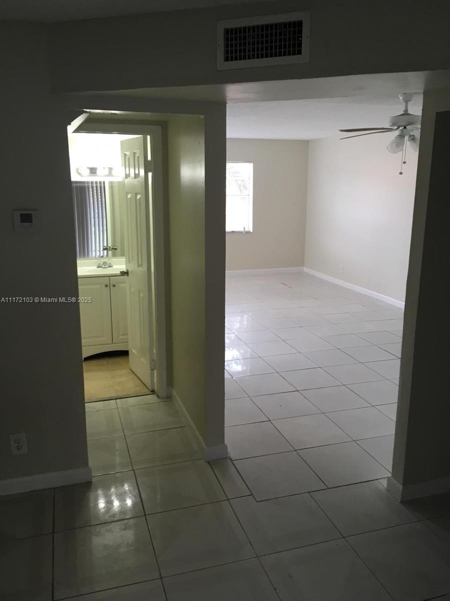 SUNRISE TOWNE PREFERRED 1 - Residential